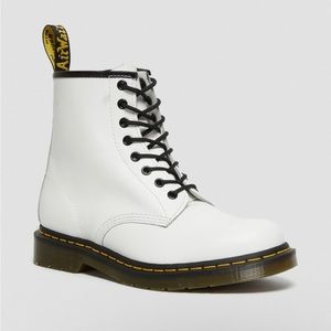 White Dr. Marten boots 1460 smooth leather, size 8